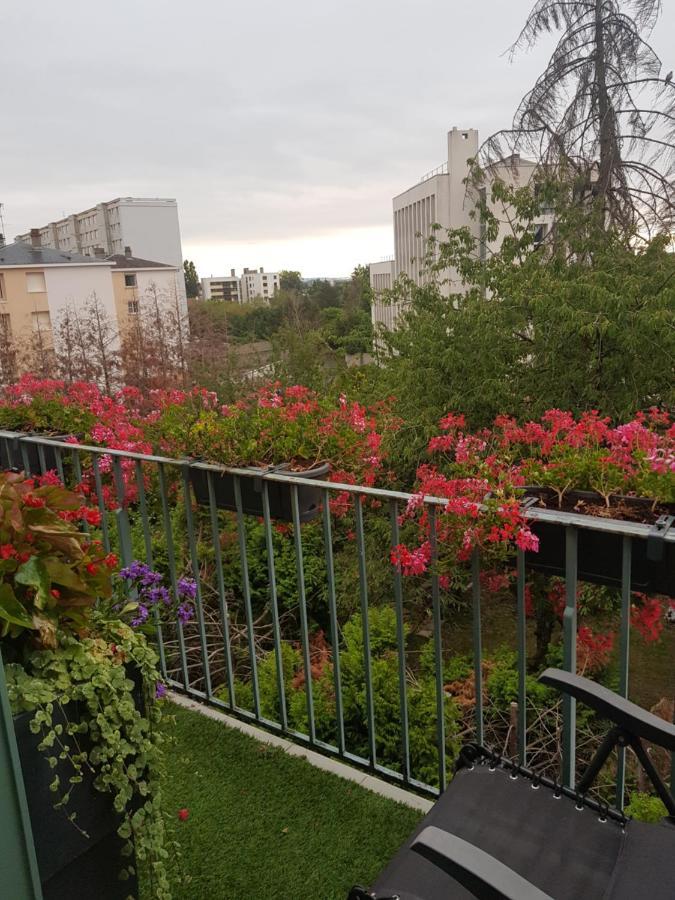 Chambres A Louer Dans Appartement Balcon - Wifi - Parking Gratuit Nevers Exterior foto