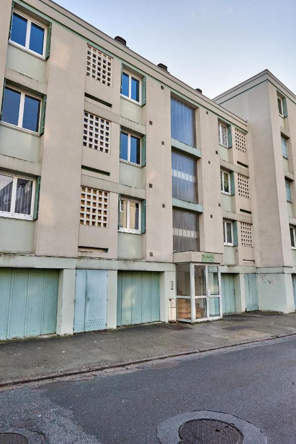 Chambres A Louer Dans Appartement Balcon - Wifi - Parking Gratuit Nevers Exterior foto